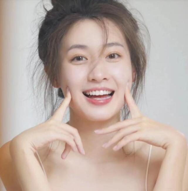 化妆顺序都不对，难怪妆容“显脏”